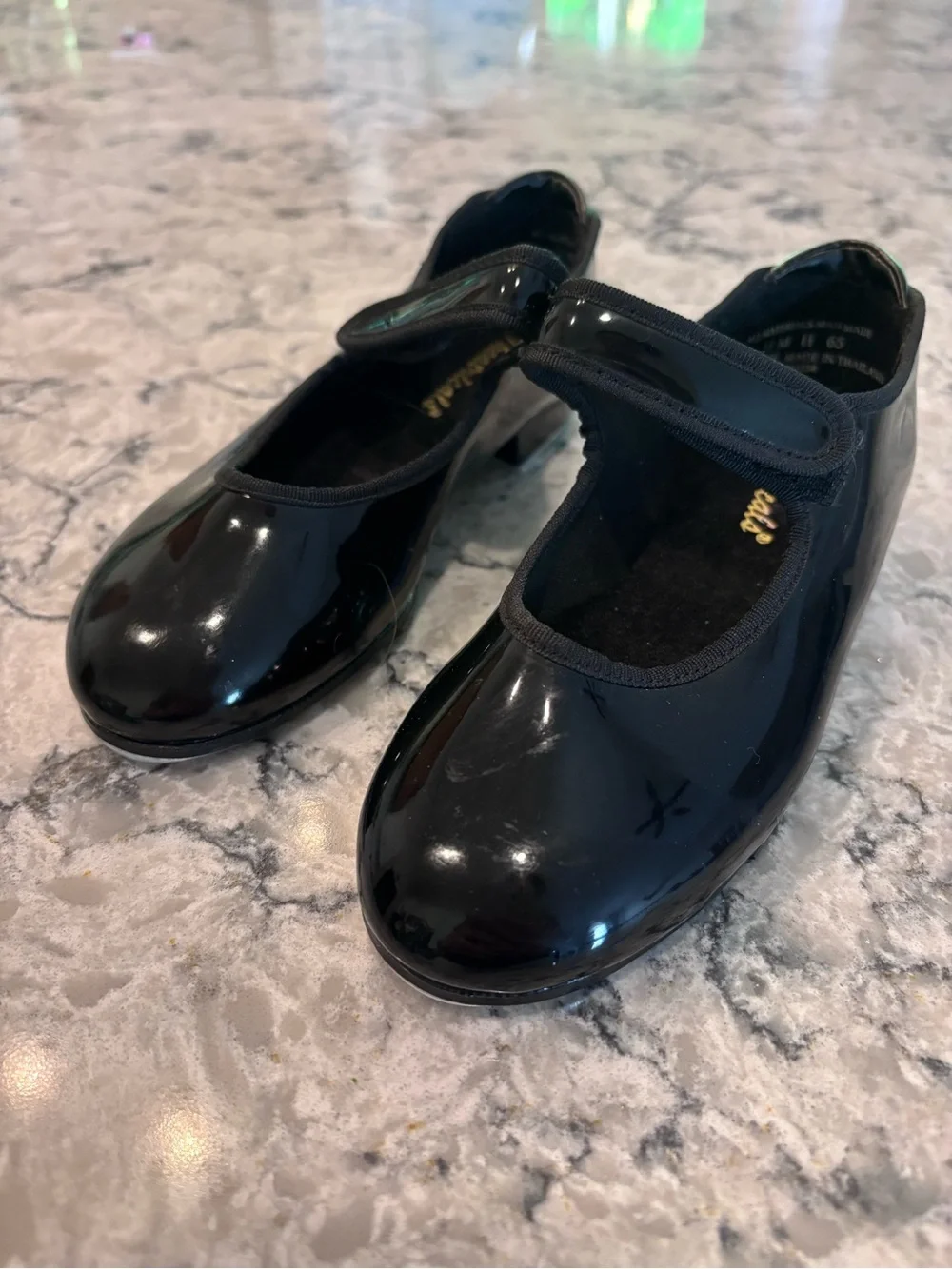 Black Theatricals Tap Shoes Velcro Strap Size 11
